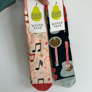 NWT Woven Pear Music Socks
